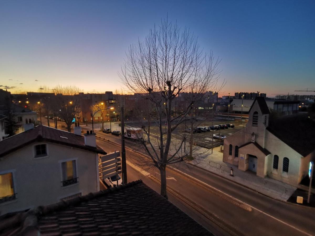 Bagneux Paris Confort Netflix Rer B Dış mekan fotoğraf